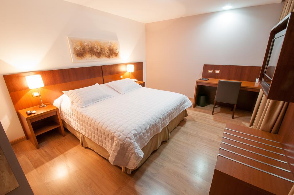 Jacques Georges Tower Hotel Pelotas Eksteriør billede