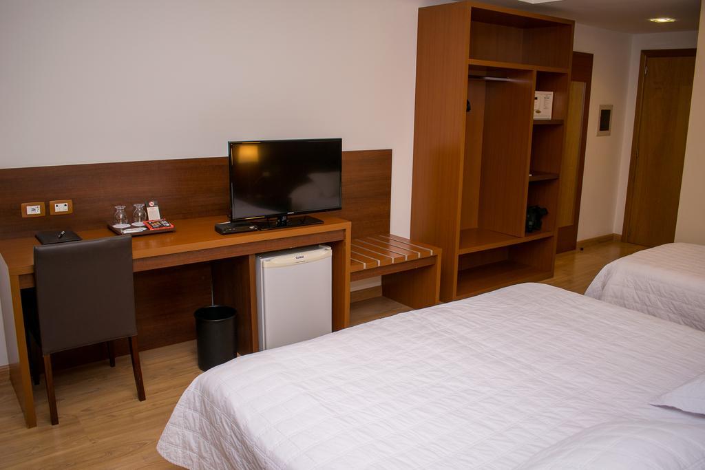 Jacques Georges Tower Hotel Pelotas Eksteriør billede