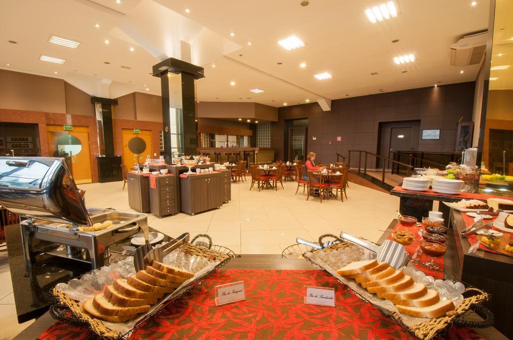 Jacques Georges Tower Hotel Pelotas Eksteriør billede